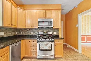 4 Forest St, Georgetown, MA 01833 - Photo 13