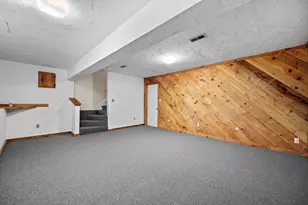 399 Pond St, Braintree, MA 02184 - Photo 23