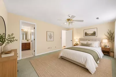 399 Pond St #B8, Braintree, MA 02184 - Photo 13