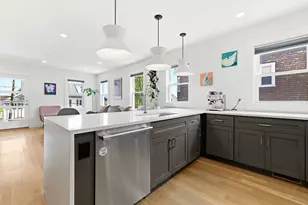 34 Heath St, Somerville, MA 02145 - Photo 9