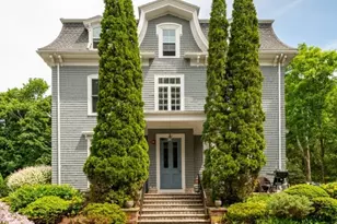 25 Poplar St, Ipswich, MA 01938 - Photo 1