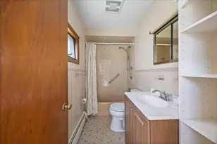 229 Pearl St, Malden, MA 02148 - Photo 11