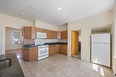 229 Pearl St, Malden, MA 02148 - Photo 9