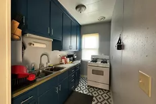 166 Clifford St, New Bedford, MA 02745 - Photo 7
