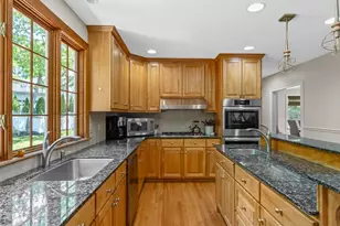 160 Quail Run, Marshfield, MA 02050 - Photo 17