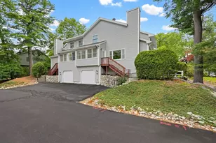 81 Arrowhead Cir, Ashland, MA 01721 - Photo 29