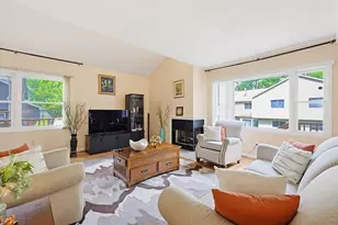 81 Arrowhead Cir, Ashland, MA 01721 - Photo 9
