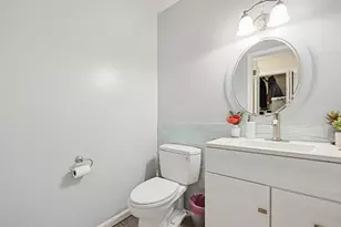 81 Arrowhead Cir, Ashland, MA 01721 - Photo 27