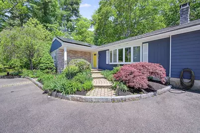 10 Fleetwood Drive, Norfolk, MA 02056 - Photo 3