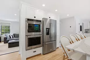40 Frances Dr, Newburyport, MA 01950 - Photo 9