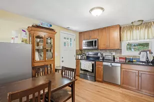 50 Lakeshore Dr, Marlborough, MA 01752 - Photo 5