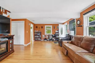 50 Lakeshore Dr, Marlborough, MA 01752 - Photo 11
