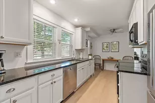 156 Elm St, Andover, MA 01810 - Photo 11