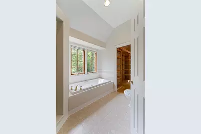 28 Vincent Rd, Mendon, MA 01756 - Photo 19