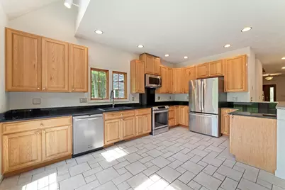28 Vincent Rd, Mendon, MA 01756 - Photo 1