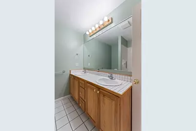 28 Vincent Rd, Mendon, MA 01756 - Photo 33