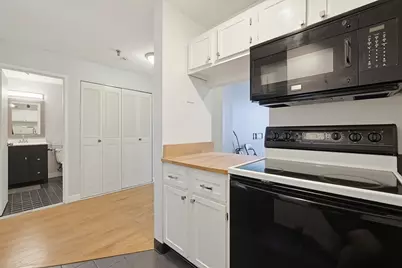 77 Adams St #1102, Quincy, MA 02169 - Photo 15