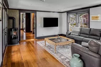 42 Washington St, Sherborn, MA 01770 - Photo 3