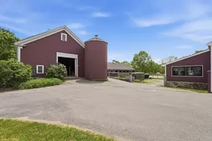 42 Washington St, Sherborn, MA 01770 - Photo 13
