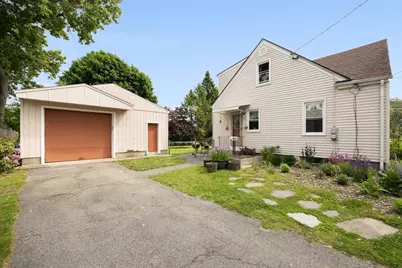 118 Edgewood Ave, Chicopee, MA 01013 - Photo 5