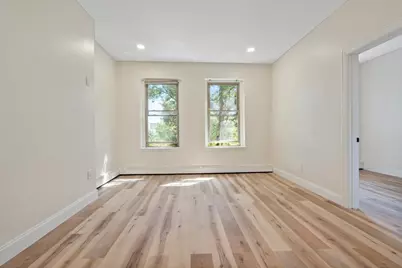 122 Union Park Street #3, Boston, MA 02118 - Photo 5