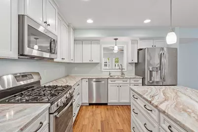 39 Kensington Way #39, Tewksbury, MA 01876 - Photo 11
