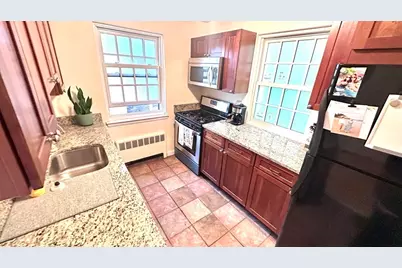 648 Washington St #6, Brookline, MA 02446 - Photo 1