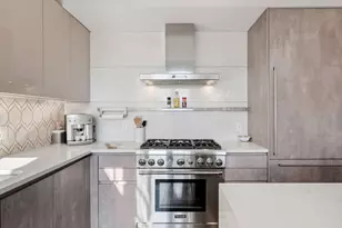 928 E Broadway, Boston, MA 02127 - Photo 19