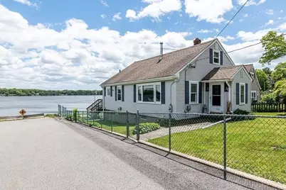 4 Lake, Tiverton, RI 02878 - Photo 3