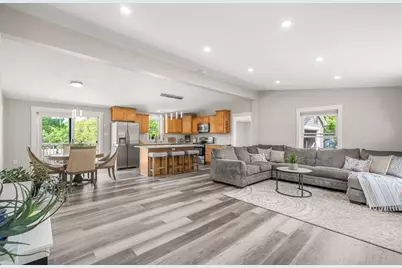 102 Kimball Rd, Amesbury, MA 01913 - Photo 3