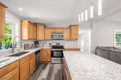 102 Kimball Rd, Amesbury, MA 01913 - Photo 11