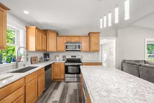 102 Kimball Rd, Amesbury, MA 01913 - Photo 11