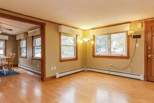 34 Hatch St, Haverhill, MA 01832 - Photo 5