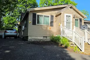 34 Hatch St, Haverhill, MA 01832 - Photo 3