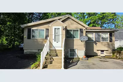 34 Hatch St, Haverhill, MA 01832 - Photo 1