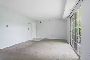 105 Lafond Ln, Dracut, MA 01826 - Photo 5