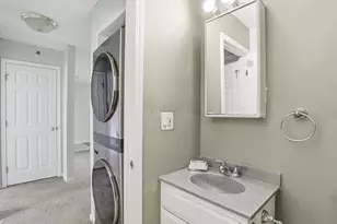 105 Lafond Ln, Dracut, MA 01826 - Photo 9