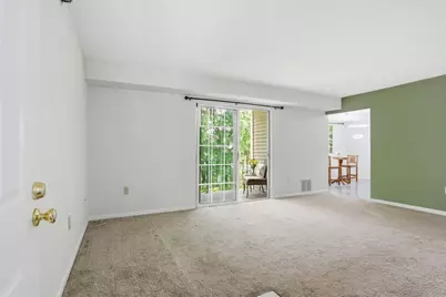 105 Lafond Ln #6, Dracut, MA 01826 - Photo 3