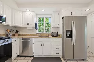 9 Commonwealth Ave, Dedham, MA 02026 - Photo 13