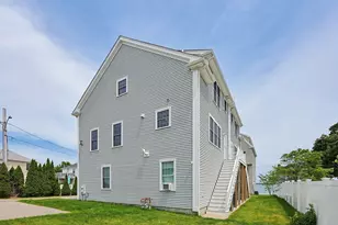 6 Harvey Ln, Quincy, MA 02169 - Photo 3