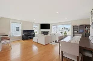 6 Harvey Ln, Quincy, MA 02169 - Photo 11
