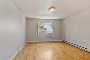 880 Broadway, Revere, MA 02151 - Photo 9