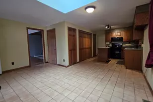 758 Country Club Rd, Greenfield, MA 01301 - Photo 13