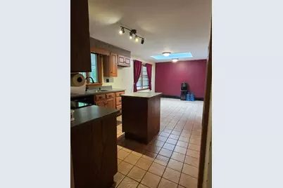 758 Country Club Rd, Greenfield, MA 01301 - Photo 17