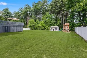72 Heritage Rd, Dracut, MA 01826 - Photo 39