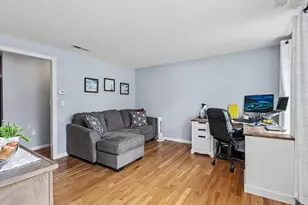 72 Heritage Rd, Dracut, MA 01826 - Photo 17