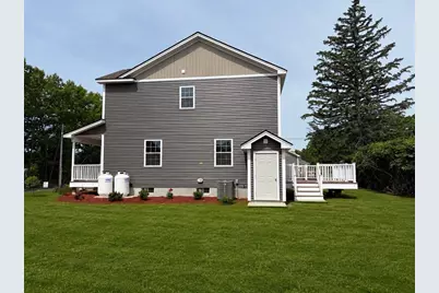 8 Emerald Avenue, Westfield, MA 01085 - Photo 5