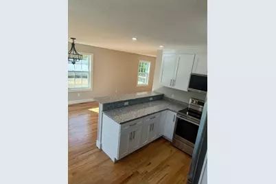 8 Emerald Avenue, Westfield, MA 01085 - Photo 11