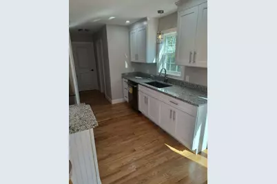 8 Emerald Avenue, Westfield, MA 01085 - Photo 9