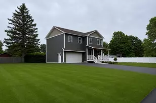 8 Emerald Ave, Westfield, MA 01085 - Photo 3